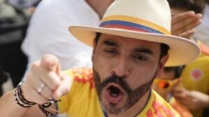 Ajustado triunfo de De la Espriella en Colombia: superó a la izquierda por un margen mínimo