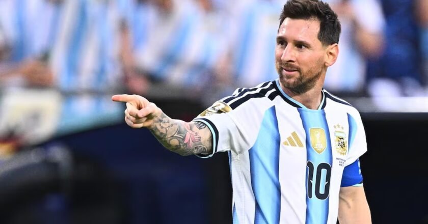 Messi explicó por qué lloró tras convertir su primer gol ante Argelia
