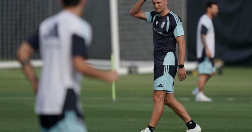 Scaloni define el equipo: la posible formación de Argentina para debutar ante Argelia