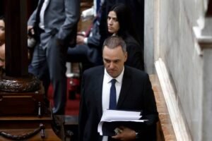 Adelantan el informe de gestión de Adorni en el Senado y fijaron fecha para el 2 de julio