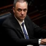 Investigan gastos por $139 millones con tarjetas de crédito de Adorni durante su paso por el Gobierno