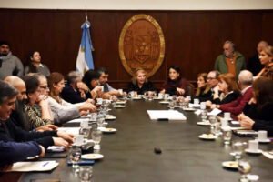 El Consejo Superior suspendió la Asamblea de la UNT y ahora la Junta Electoral deberá definir un nuevo cronograma para elegir rector