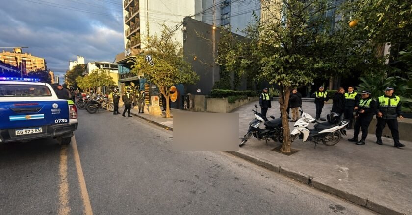 Conmoción en Barrio Sur: un militar retirado se quitó la vida tras herir a un joven y agredir a su expareja