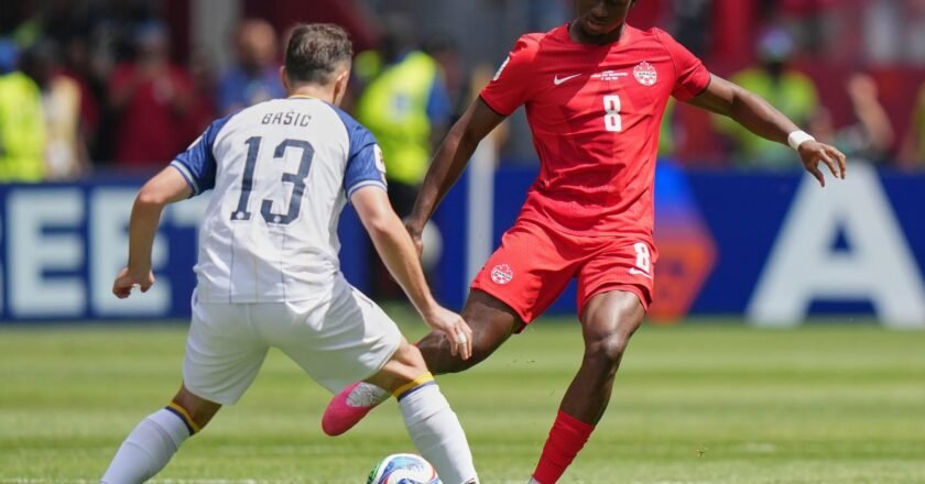 Canadá consiguió un sufrido empate ante Bosnia y fue la primera vez que no perdió en un Mundial