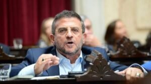 Acuerdo político: 7 de los 9 diputados tucumanos pegaron el faltazo y salvaron a Adorni