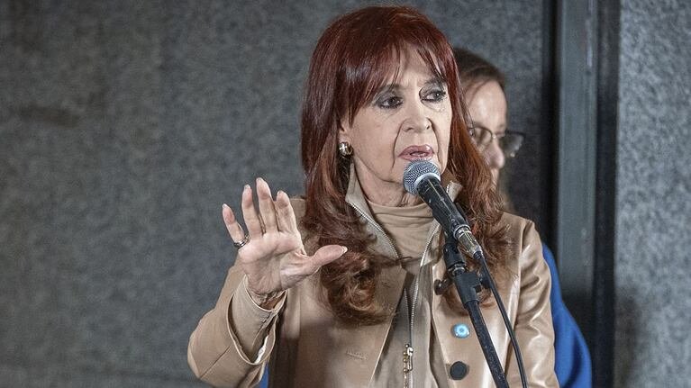 Causa Vialidad: Cristina Kirchner presentó un recurso de queja ante la Corte Suprema para detener el decomiso de los bienes de sus hijos