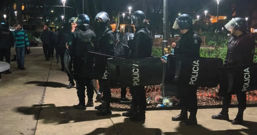 Incidentes y detenciones en la despedida del Indio en Tucumán