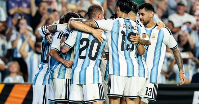 Argentina se despidió de la preparación mundialista con una goleada ante Islandia
