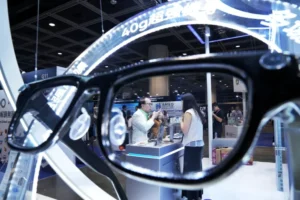 Las gafas con IA están facilitando las trampas en los exámenes. Asia es el epicentro