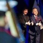 Milei fue a la embajada de EEUU por un evento por la independencia en lugar de asistir a la cumbre del Mercosur