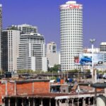 Blanqueo para arriba, ajuste para abajo: el 10% más rico paga menos impuestos que la mitad más pobre del país