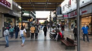 Informe: casi dos de cada tres tucumanos se perciben por debajo de la clase media