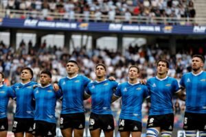Los Pumas usaron una camiseta inspirada en México ’86 en la derrota ante Inglaterra