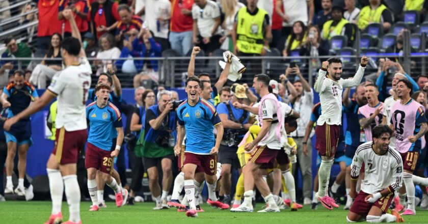 España venció cómodamente a Francia en el Mundial y jugará la segunda final de su historia