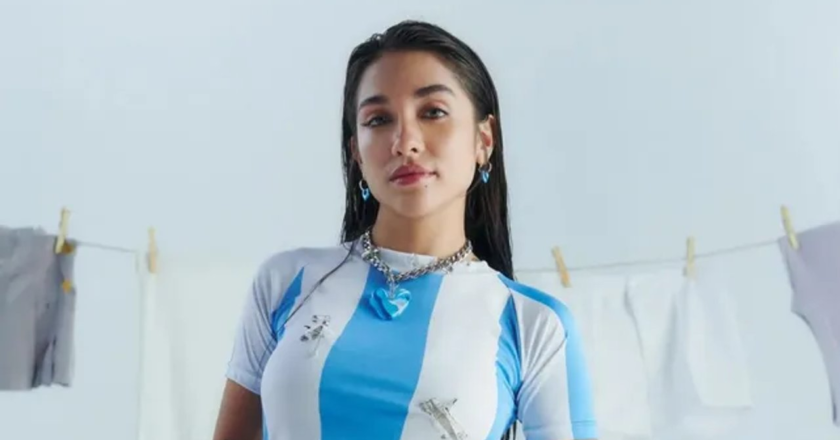 María Becerra pondrá su voz al Himno argentino antes de la gran final