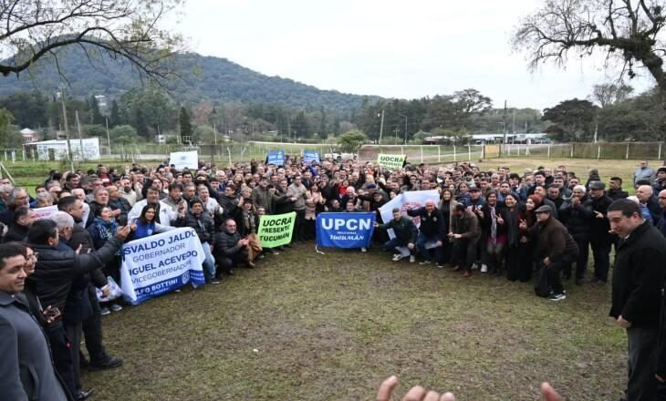 Jaldo reunió a casi 100 gremios en El Cadillal: se abordó la preocupación sobre el faltante de gas para la industria