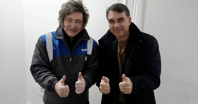 Milei viaja a Brasil para respaldar la candidatura de Flavio Bolsonaro