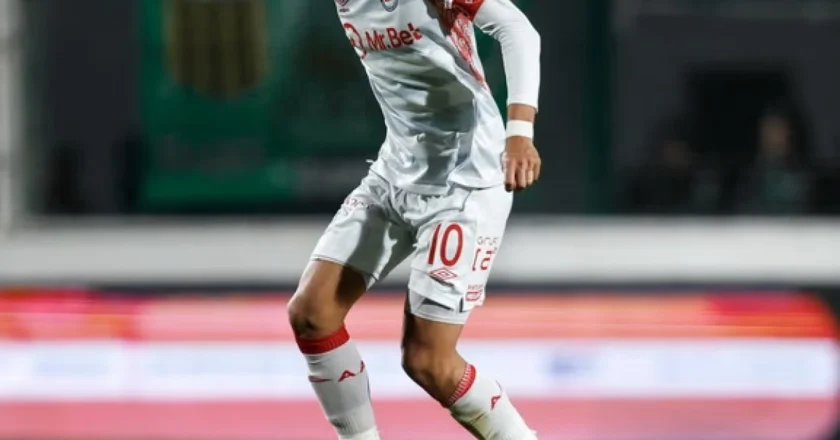 Argentinos Juniors le ganó a Sarmiento sobre la hora en su debut en el Torneo Clausura 2026