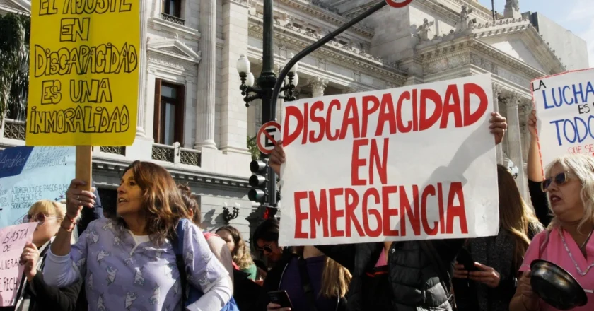 El Gobierno evalúa incluir cambios en las leyes de Discapacidad y Universidades en el Presupuesto 2027