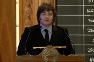 Milei dijo en la Bolsa que será reeelecto y que “se vienen 100 años de liberalismo”