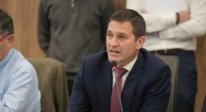Pelli acorralado por la ley: solo podría ser candidato a delegado de Cebil Redondo