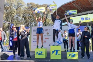 Convocatoria récord: más de 1.000 atletas compitieron en la media maratón “SMT Corre”