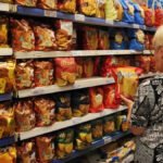 Los supermercados modificaron el horario del domingo por la final del Mundial