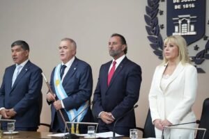 Tucumán con conducciones interinas: Acevedo y Juri quedaron al frente de la Provincia y la Capital por las licencias de Jaldo y Chahla