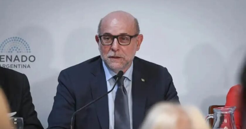 Ley de Tierras: tras el precedente de Fernández Sagasti, el senador Flavio Fama solicitó votar de forma remota