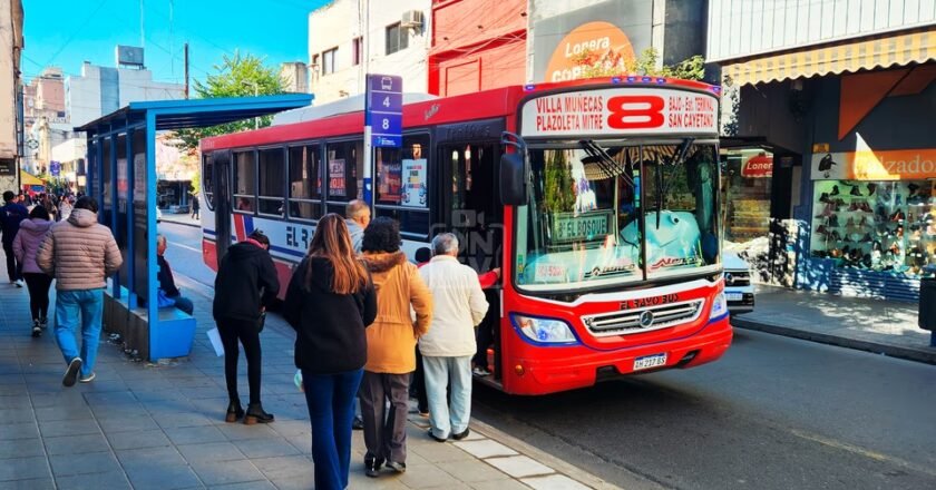 Paro de colectivos en Tucumán: qué exige la UTA y qué responden los empresarios