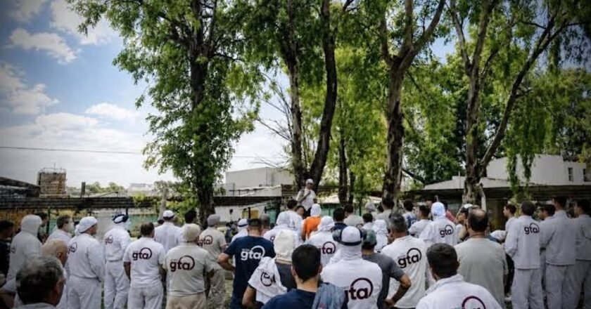 Granja Tres Arroyos despidió a 255 trabajadores en Entre Ríos y agrava su crisis financiera