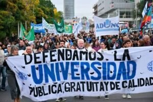 Paro universitario: los docentes vuelven a la huelga esta semana y habrá nuevas medidas en agosto
