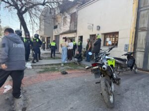Hallaron muertos a un hombre y su hijo de 7 años en una vivienda de calle Entre Ríos