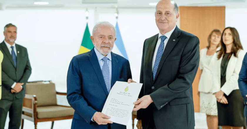 Tensión con Brasil: el embajador argentino regresa al país en medio del cruce Milei-Lula