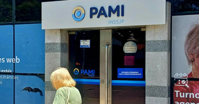 Más tensión en PAMI: dos funcionarios dejan sus cargos y advierten por una posible cesación de pagos