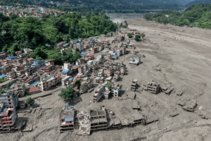 Tragedia en Nepal: un alud dejó al menos 95 muertos y 384 desaparecidos