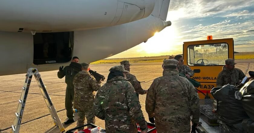 El Gobierno oficializó un aumento escalonado para las Fuerzas Armadas, seguridad y empleados públicos hasta fin de año