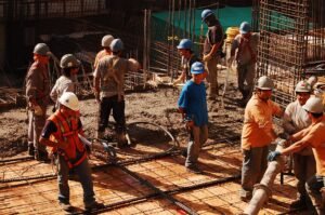 En julio, un trabajador necesitó ingresos superiores a $3 millones, según un relevamiento sindical