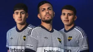 Boca presentó su nueva camiseta alternativa, inspirada en los orígenes del club y un modelo que usó Riquelme