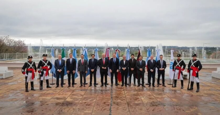 Zonas cálidas: el Gobierno recibe a representantes del Norte Grande para analizar tarifas de luz