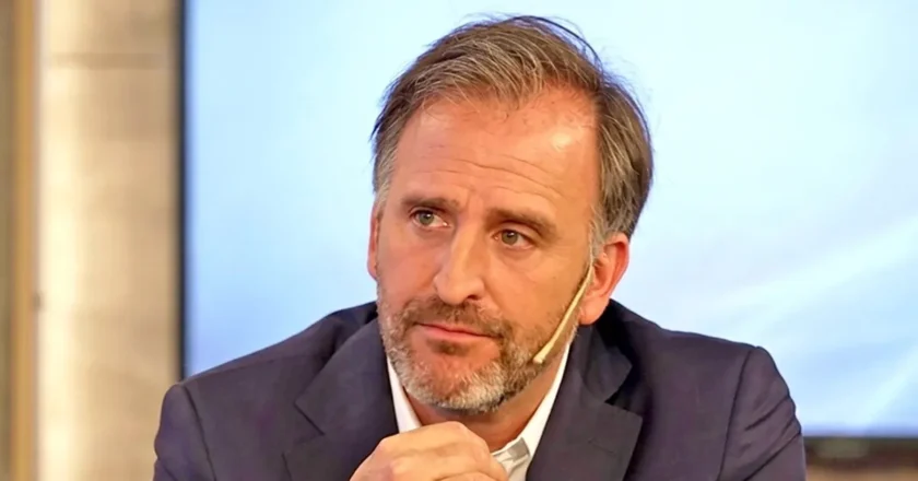 Polémica: revelan que el senador Benegas Lynch tiene una empresa para vender tierras a extranjeros