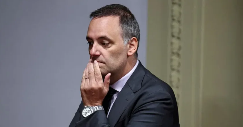 La Fiscalía puso la lupa sobre Adorni y le exigió justificar su crecimiento patrimonial