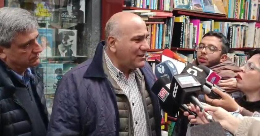 Manzur puso paños fríos a una posible candidatura: “Hablar ahora sería un error”