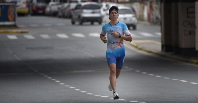 Ova Fonio, el triatleta tucumano que convirtió el deporte en una forma de volver a empezar
