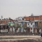 El 48% de los hogares tucumanos percibe menos de $1.400.000 al mes