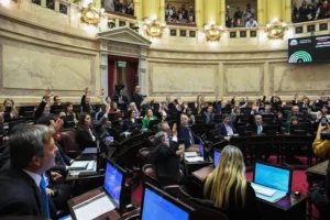 Los senadores cobrarán más de $13 millones brutos desde enero de 2027