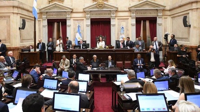 EN VIVO: El Senado sesiona tras la caída del capítulo de Ley de Tierras: cambios en desalojos, Manejo del Fuego y expropiaciones