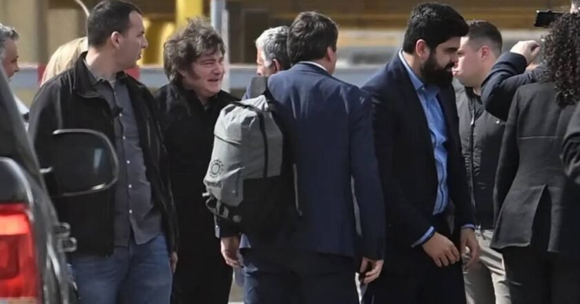 Milei llegó a Bahía Blanca y destacó el impacto de las inversiones impulsadas por el RIGI