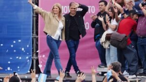 Kicillof lanzó su proyecto presidencial para 2027 y respaldó a Cristina: “Está injustamente presa”