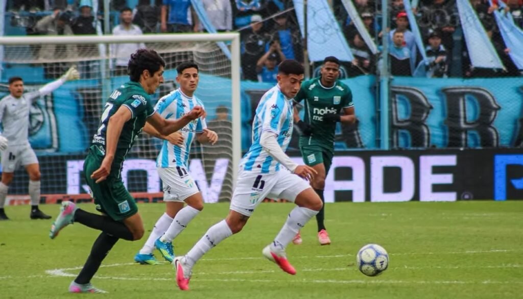 Atlético Tucumán visita a Racing por el Torneo Clausura: hora, TV y formaciones